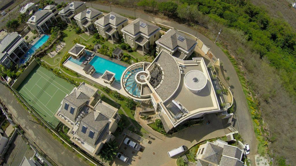 Villasun Luxury Apartments & Villas Flic-en-Flacq Exteriör bild