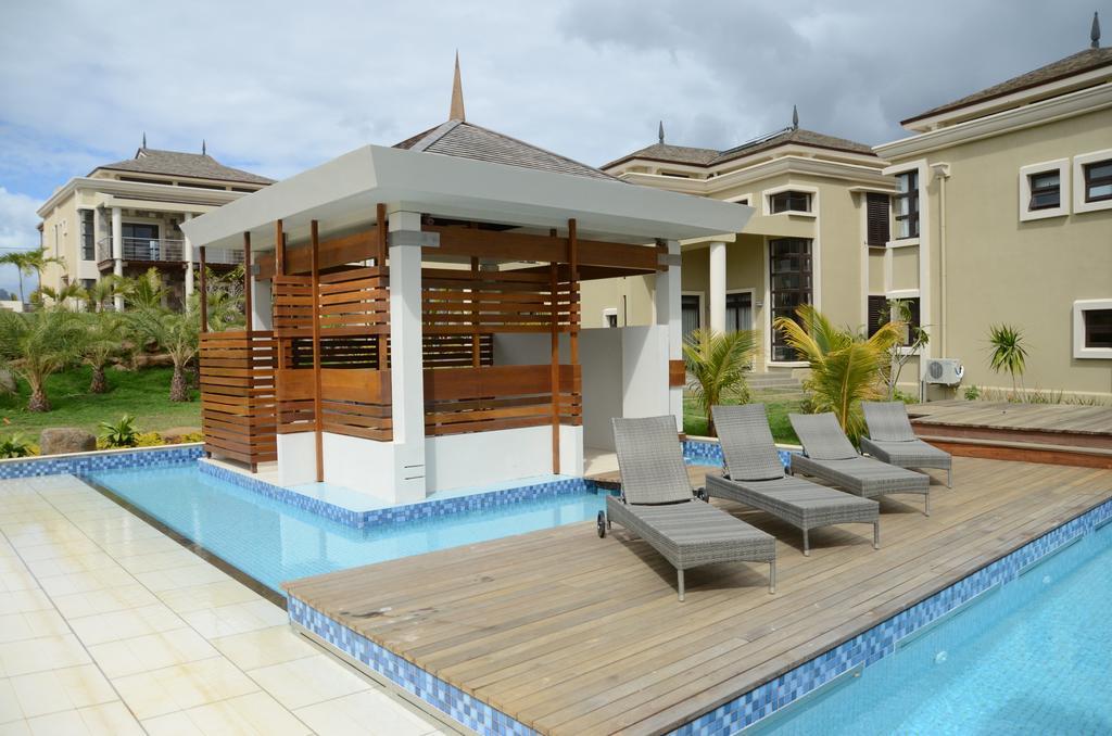 Villasun Luxury Apartments & Villas Flic-en-Flacq Exteriör bild